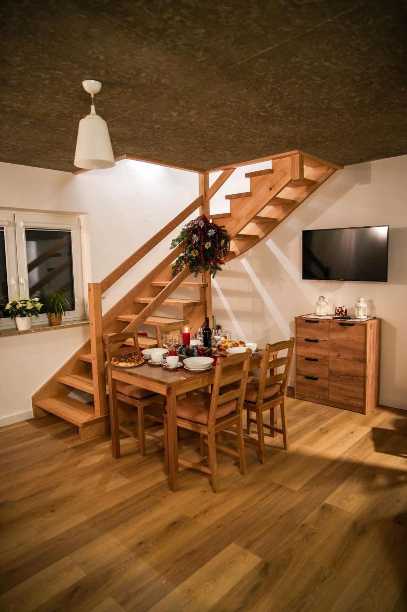 Villa Zacisze W Miescie à Ustrzyki Dolne Extérieur photo